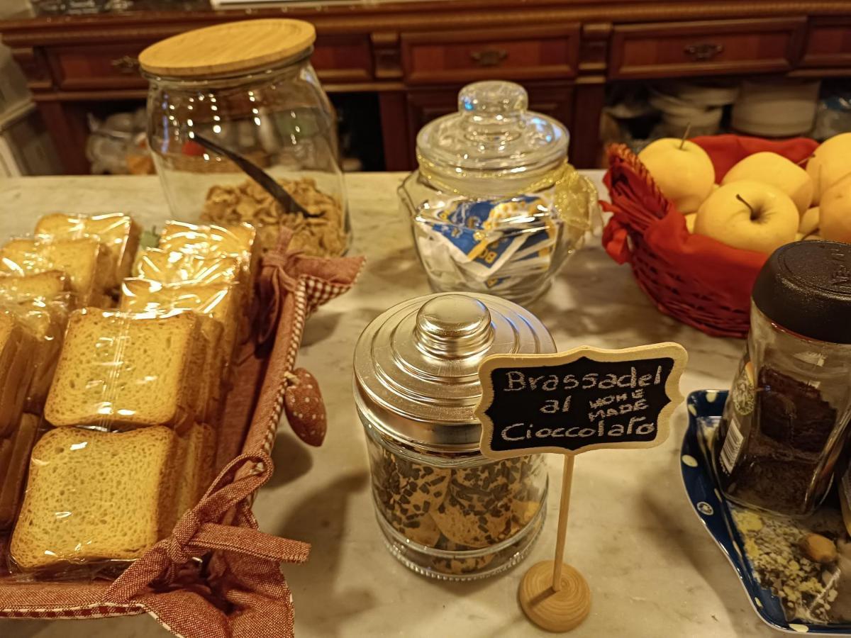 Fattoria Branciana Bed and Breakfast Rossena Eksteriør billede